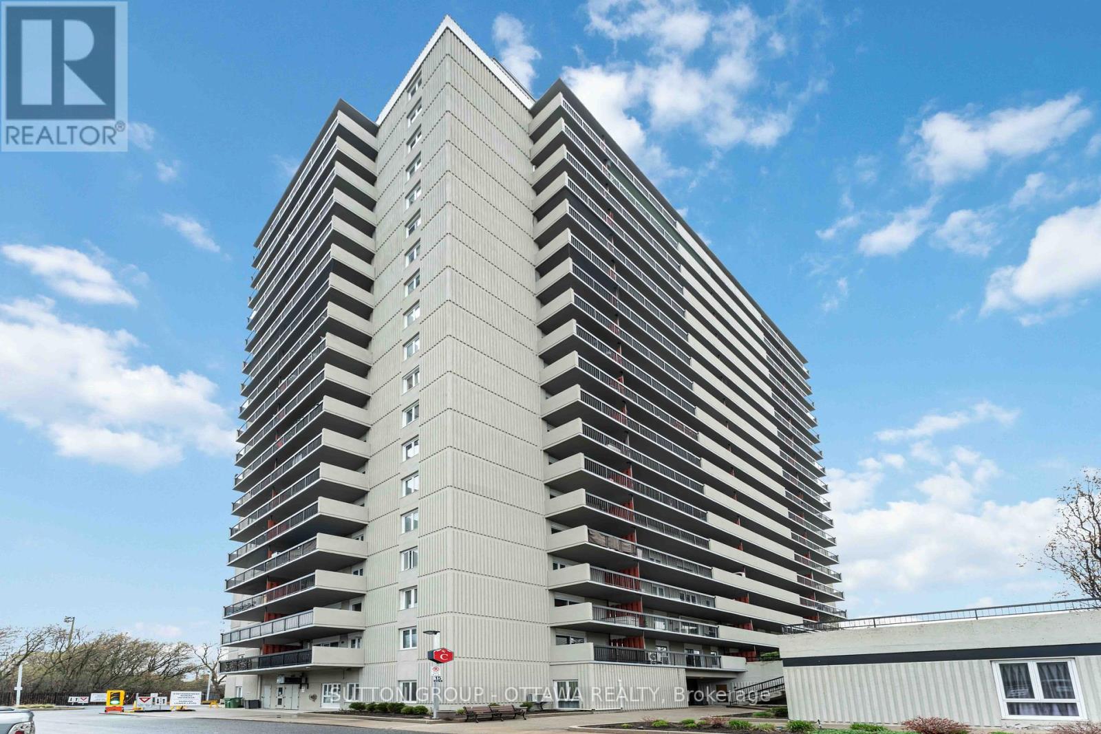 705 - 158c Mcarthur Avenue, Ottawa, Ontario  K1L 8E7 - Photo 2 - X12362454