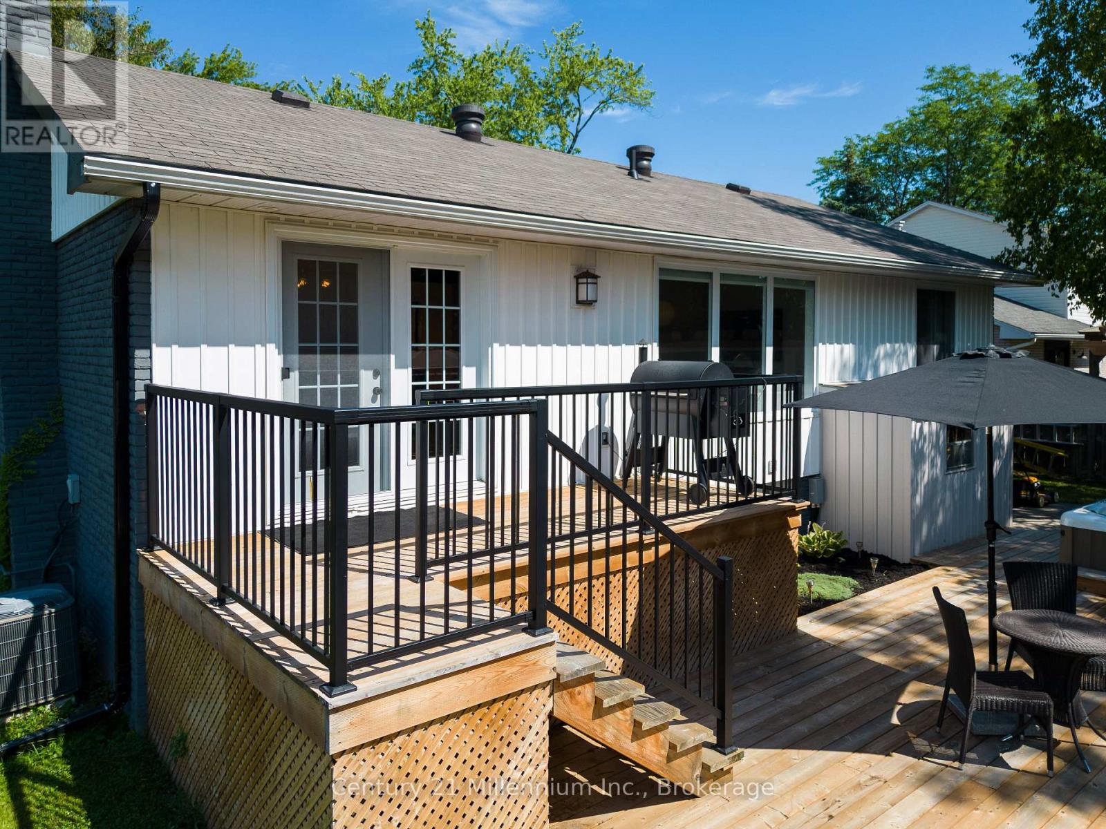 18 Bryan Drive, Collingwood, Ontario  L9Y 2K7 - Photo 18 - S12362436