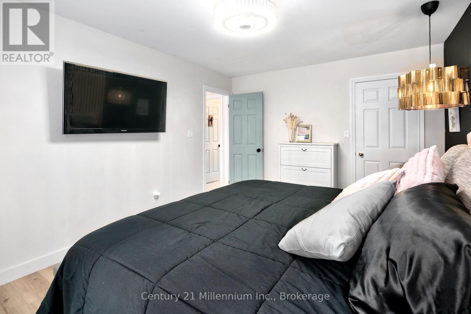 18 Bryan Drive, Collingwood, Ontario  L9Y 2K7 - Photo 26 - S12362436