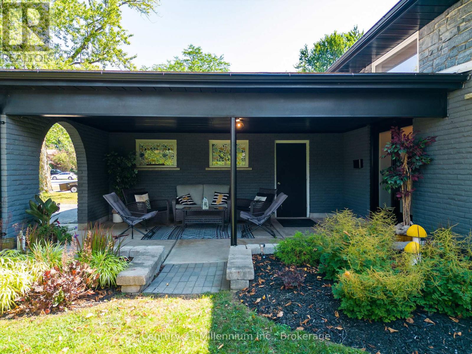 18 Bryan Drive, Collingwood, Ontario  L9Y 2K7 - Photo 5 - S12362436