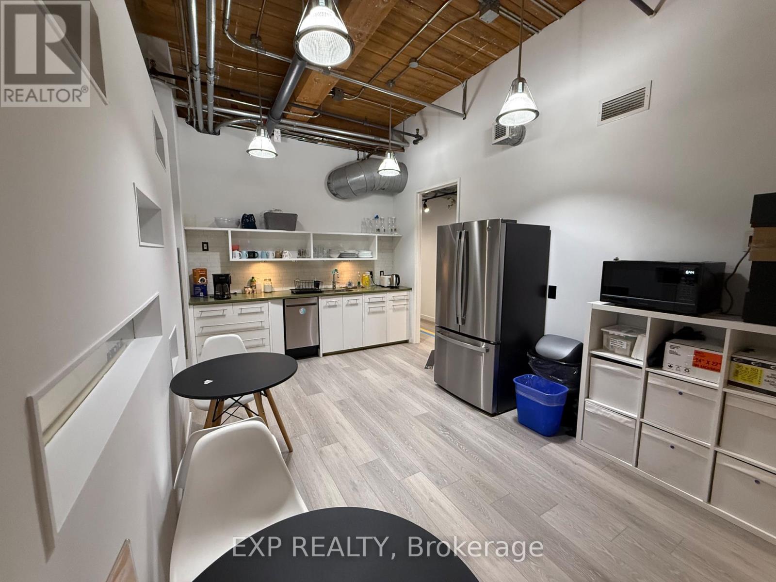 200 - 243 College Street, Toronto, Ontario  M5T 1R5 - Photo 11 - C12362286