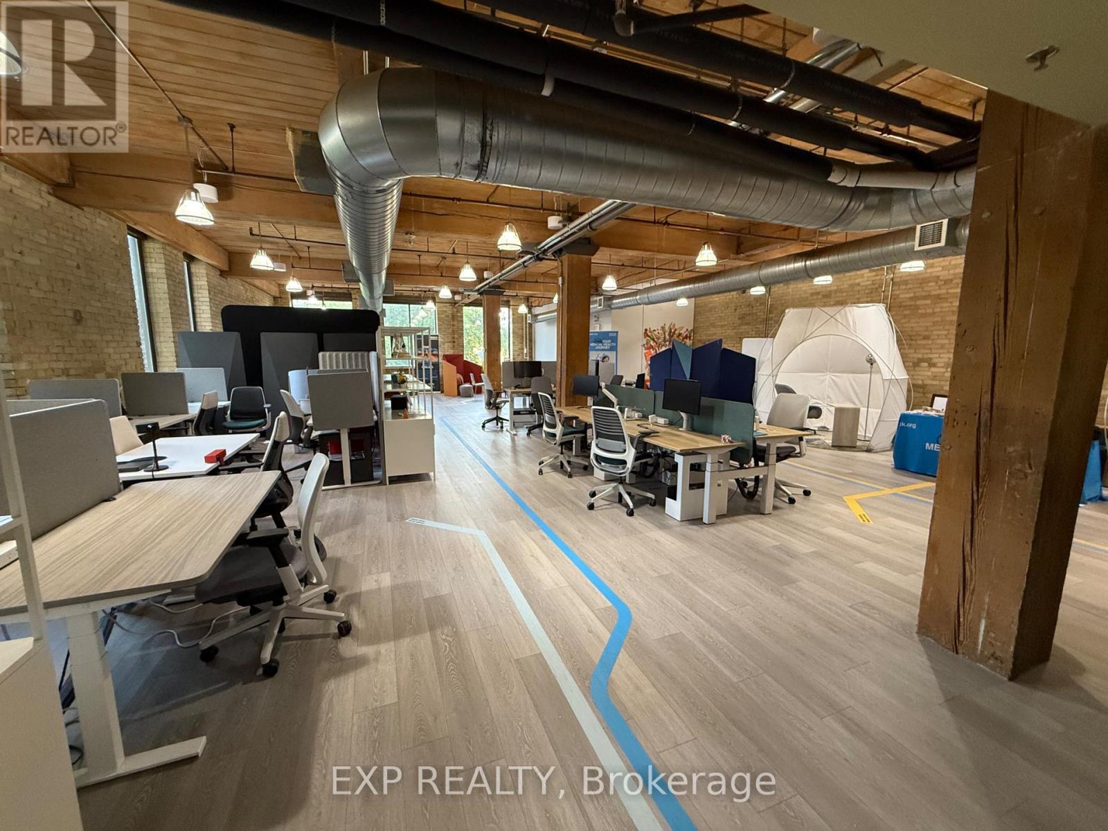 200 - 243 College Street, Toronto, Ontario  M5T 1R5 - Photo 14 - C12362286