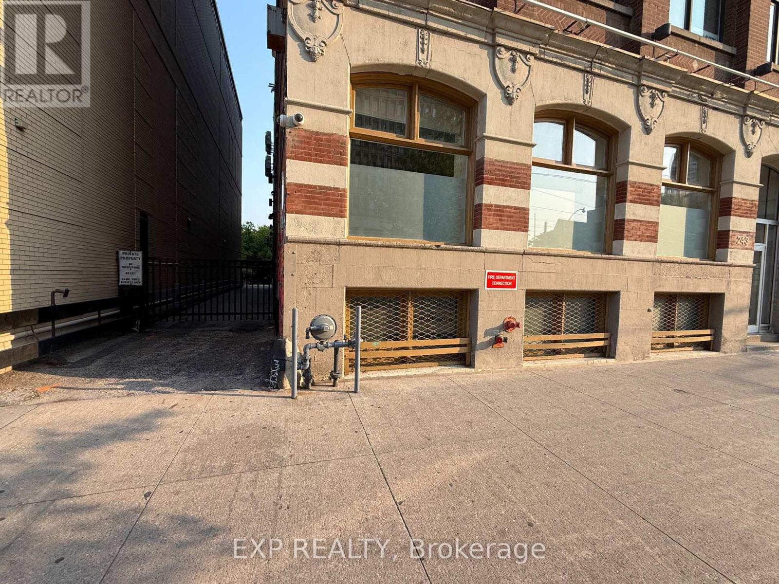 200 - 243 College Street, Toronto, Ontario  M5T 1R5 - Photo 29 - C12362286