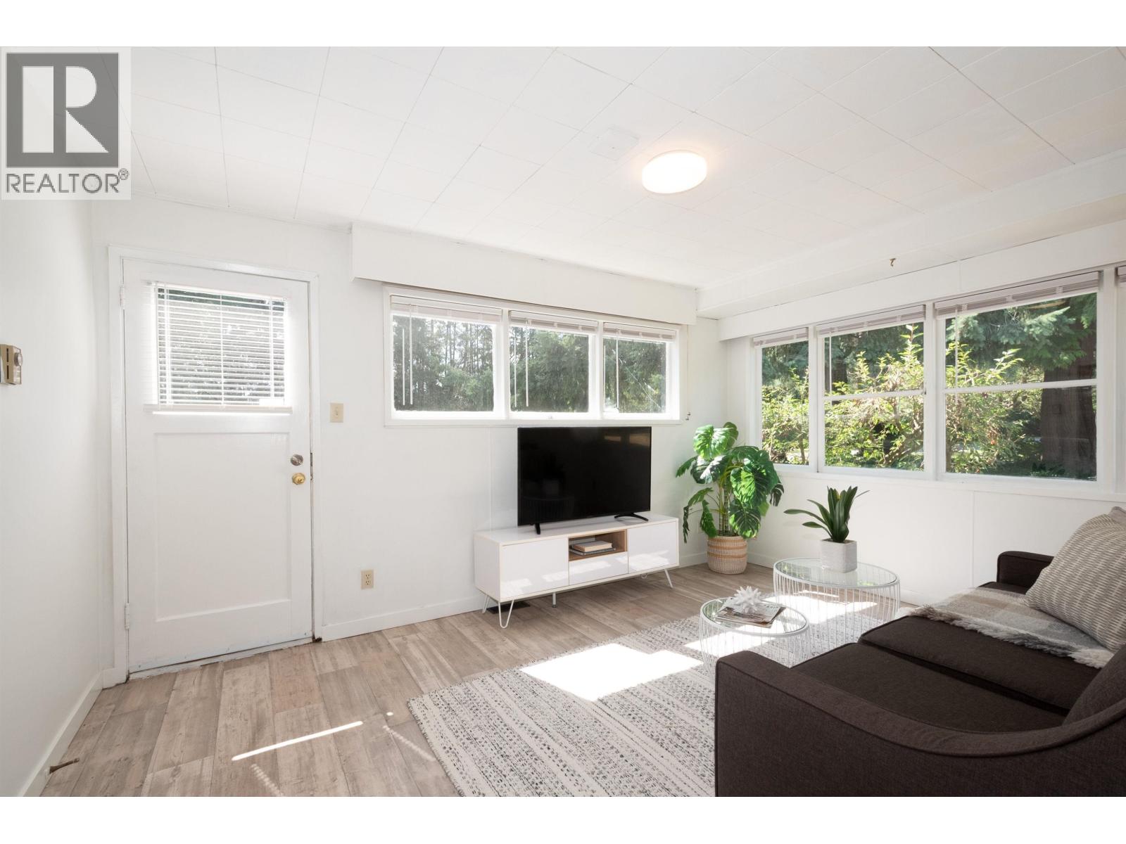 1150 Silverwood Crescent, North Vancouver, British Columbia  V7P 1J1 - Photo 17 - R3040014