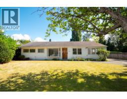 1150 Silverwood Crescent, North Vancouver, Ca