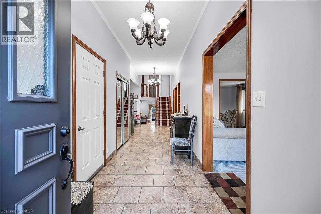140 Solomon Crescent, Hamilton, Ontario  L8W 2G7 - Photo 6 - 40761738