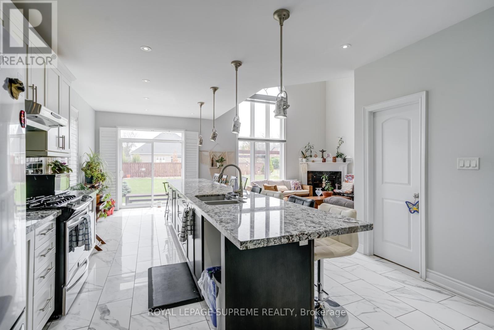 1417 Gilford Road, Innisfil (Gilford), Ontario  L0L 1R0 - Photo 6 - N12362370