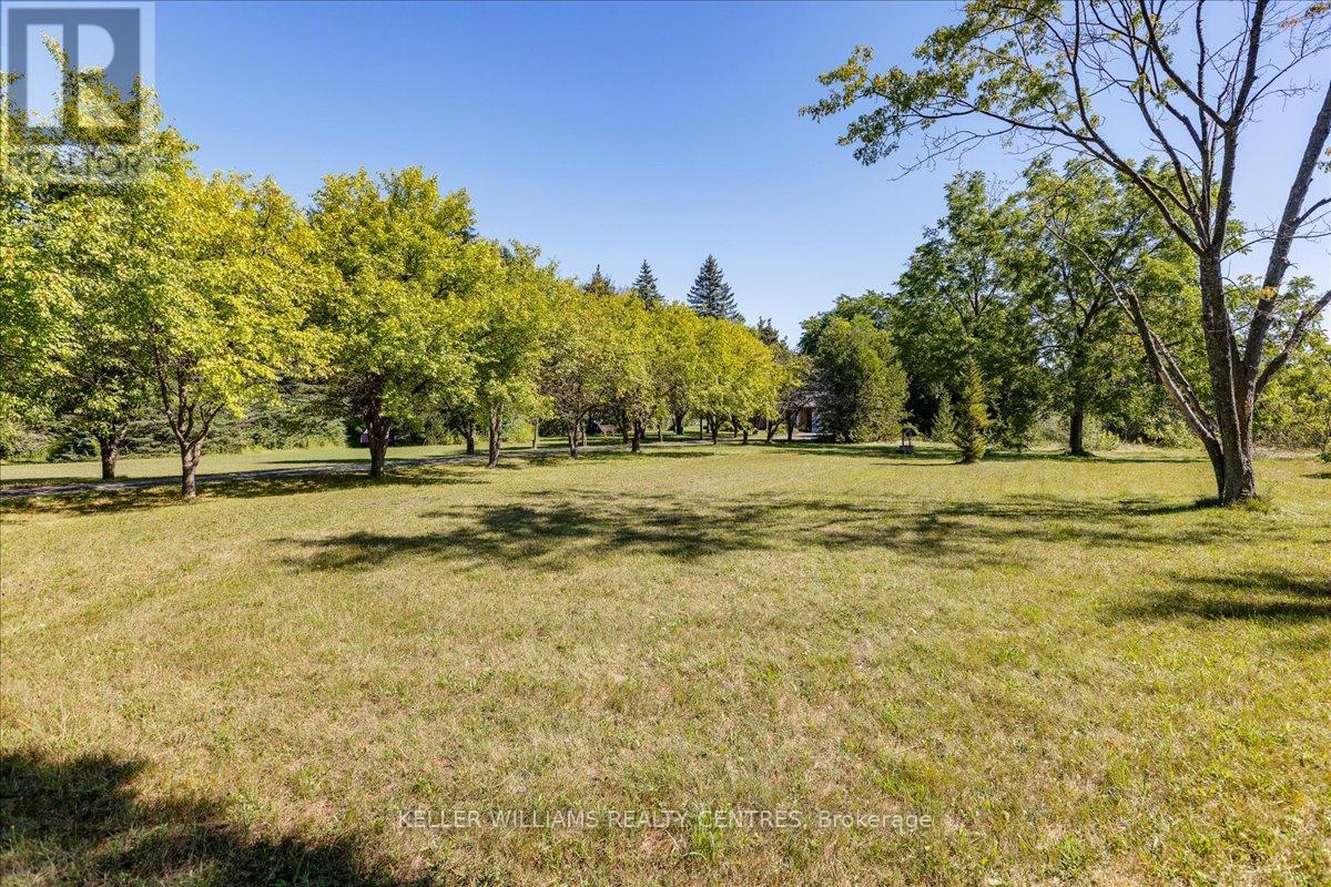 23973 Kennedy Road, Georgina, Ontario  L0E 1R0 - Photo 17 - N12362391