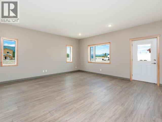 26 Beryl Place, Whitehorse, Yukon  Y1A 6V3 - Photo 2 - 16113