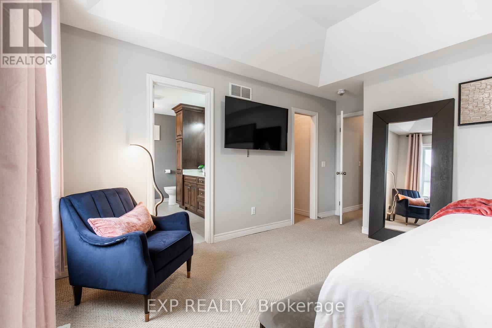 6544 Sam Iorfida Drive, Niagara Falls, Ontario  L2G 0H4 - Photo 20 - X12362375