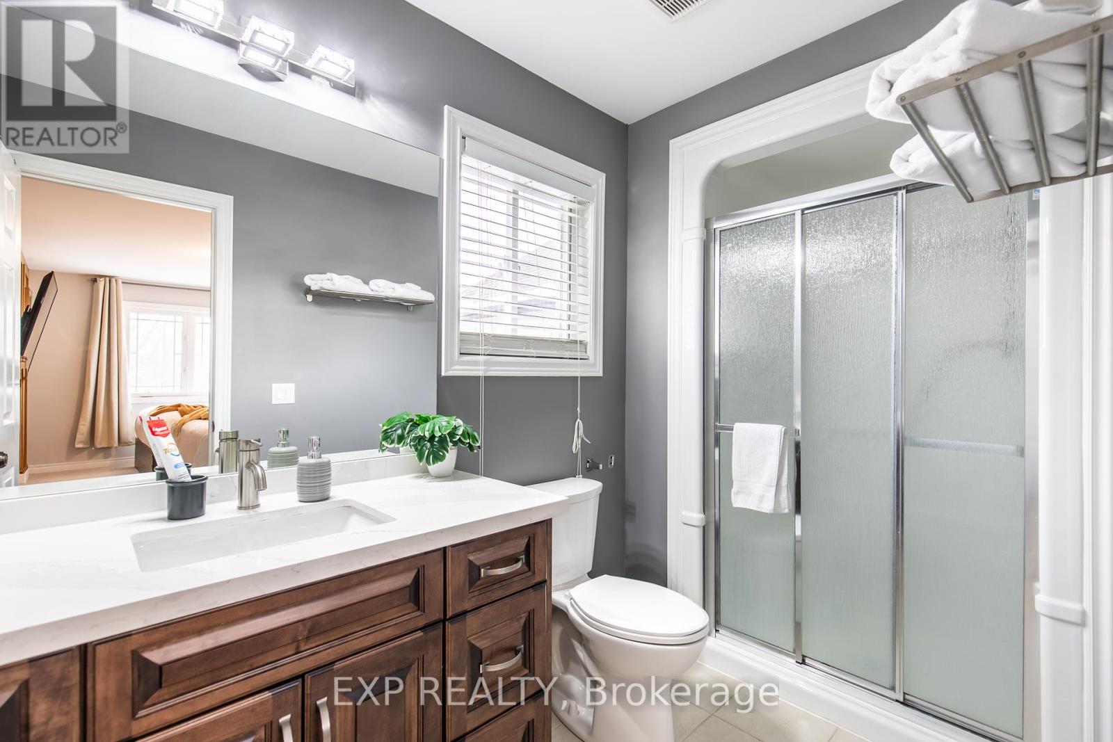 6544 Sam Iorfida Drive, Niagara Falls, Ontario  L2G 0H4 - Photo 21 - X12362375