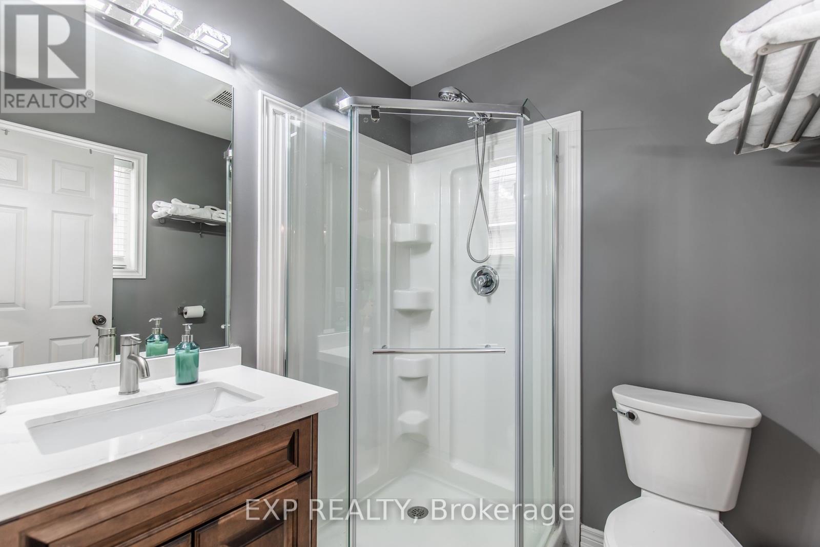 6544 Sam Iorfida Drive, Niagara Falls, Ontario  L2G 0H4 - Photo 25 - X12362375