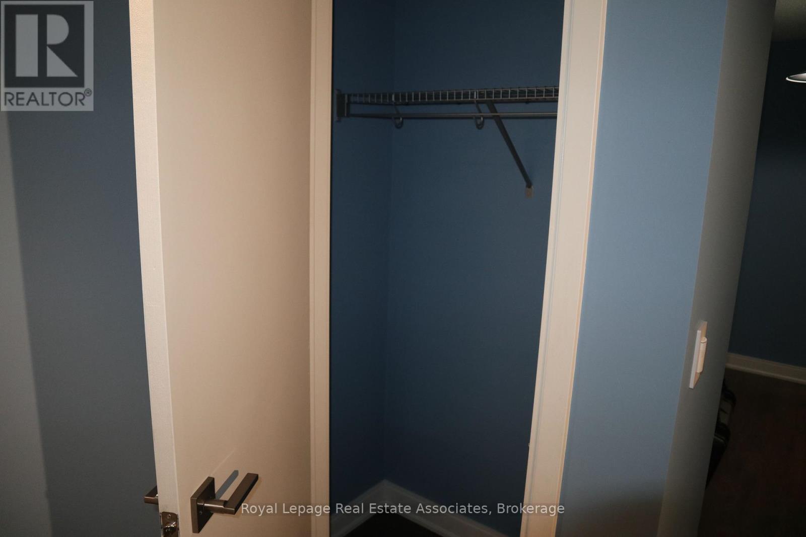 93 - 100 Dufay Road, Brampton, Ontario  L7A 4S3 - Photo 9 - W12359606