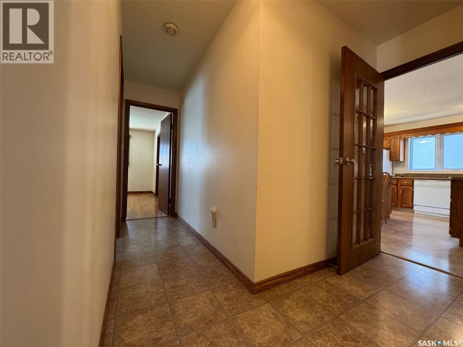 418 Emerald Crescent, Saskatoon, Saskatchewan  S7J 4L3 - Photo 25 - SK016431