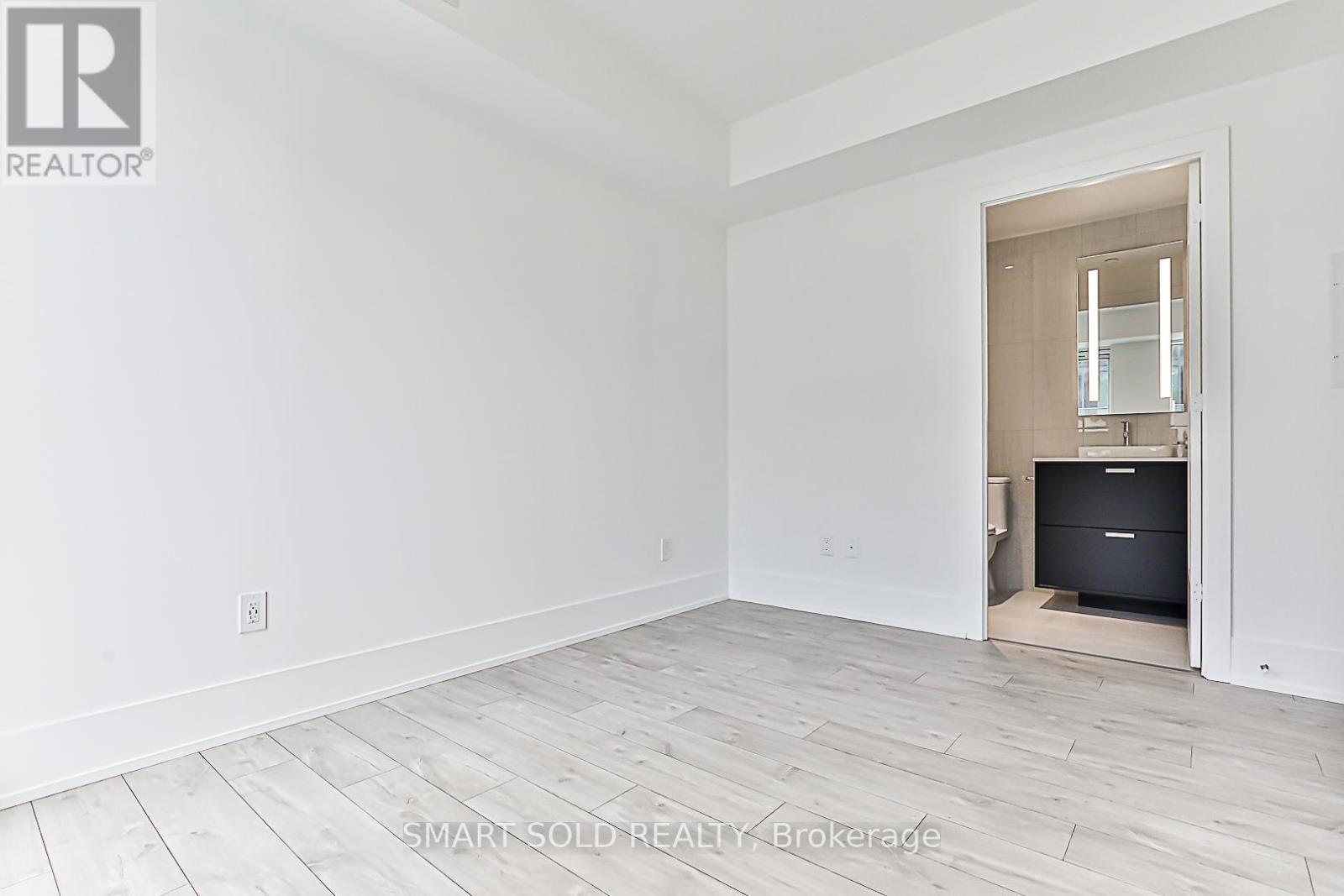 1504 - 480 Front St West Street W, Toronto, Ontario  M5V 0V6 - Photo 18 - C12362438