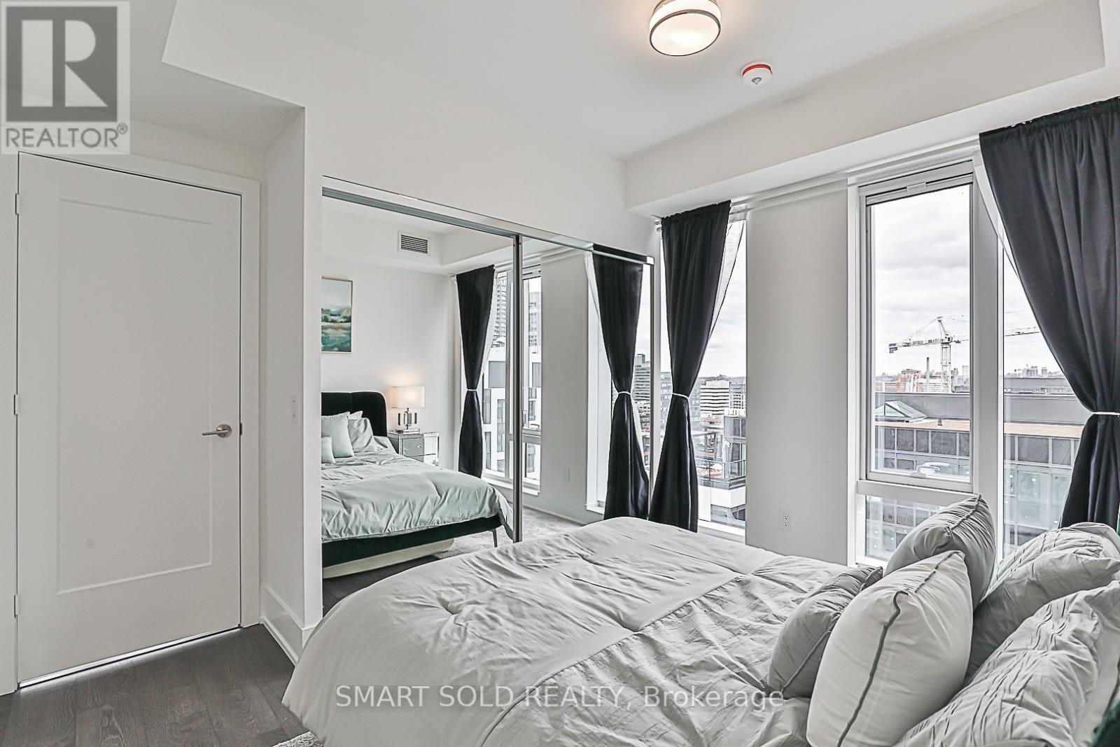 1504 - 480 Front St West Street W, Toronto, Ontario  M5V 0V6 - Photo 31 - C12362438