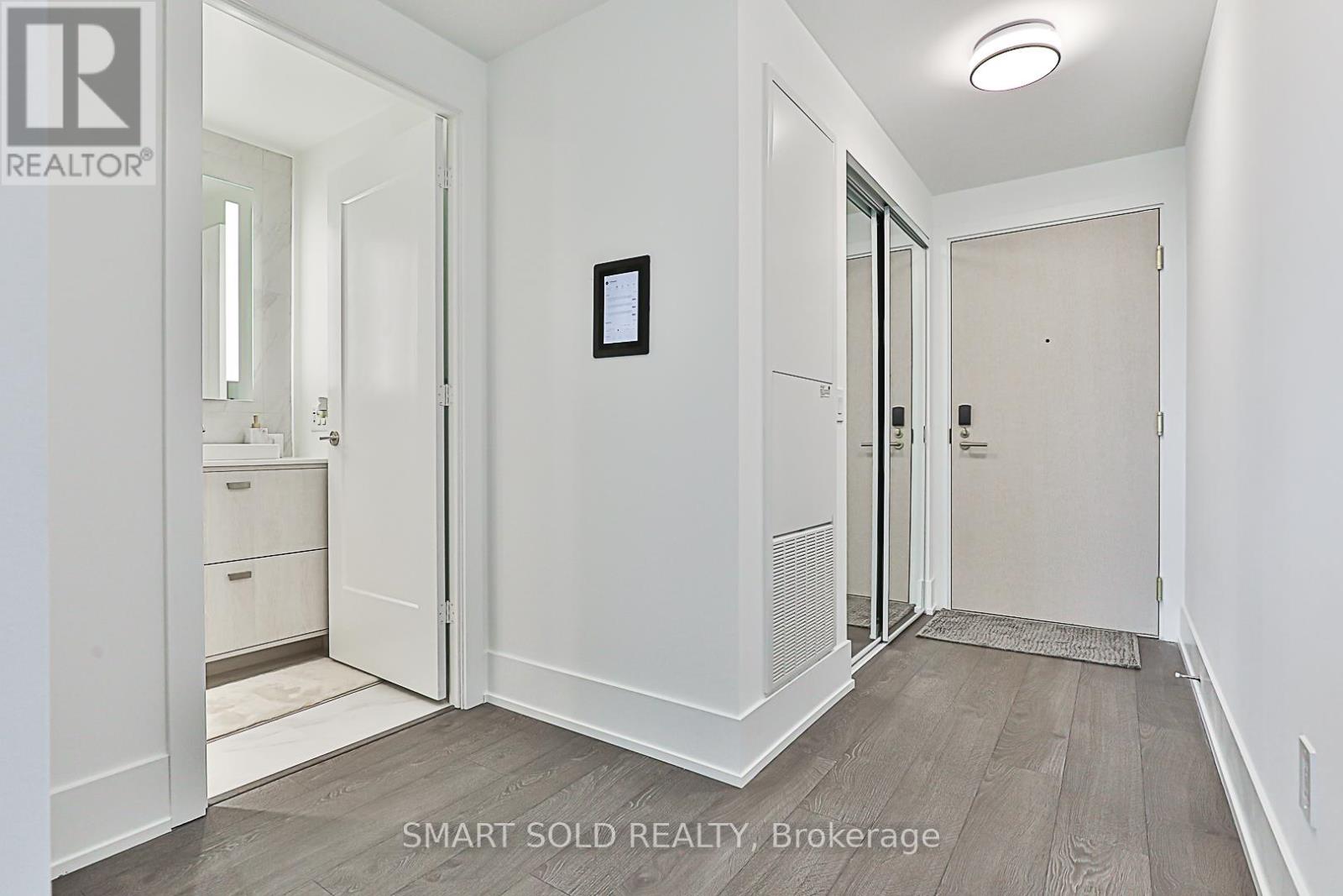 1504 - 480 Front St West Street W, Toronto, Ontario  M5V 0V6 - Photo 5 - C12362438