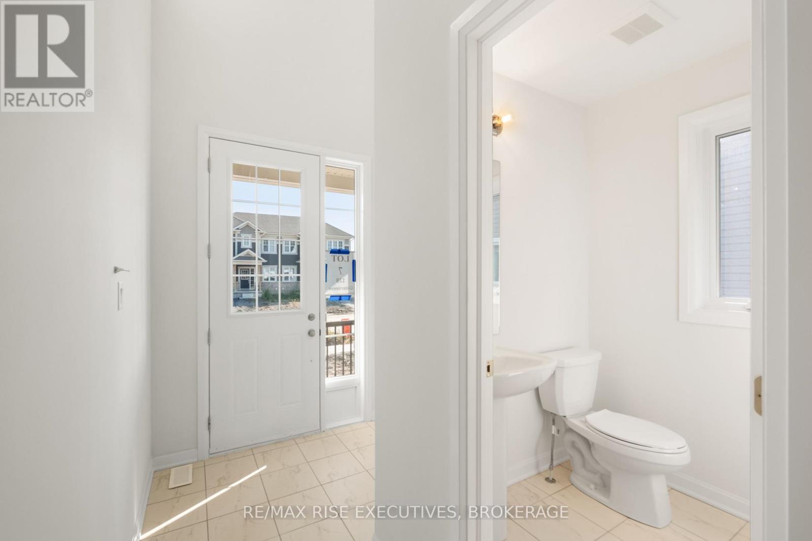 128 Gildersleeve Boulevard, Loyalist, Ontario  K0H 1G0 - Photo 4 - X12362618