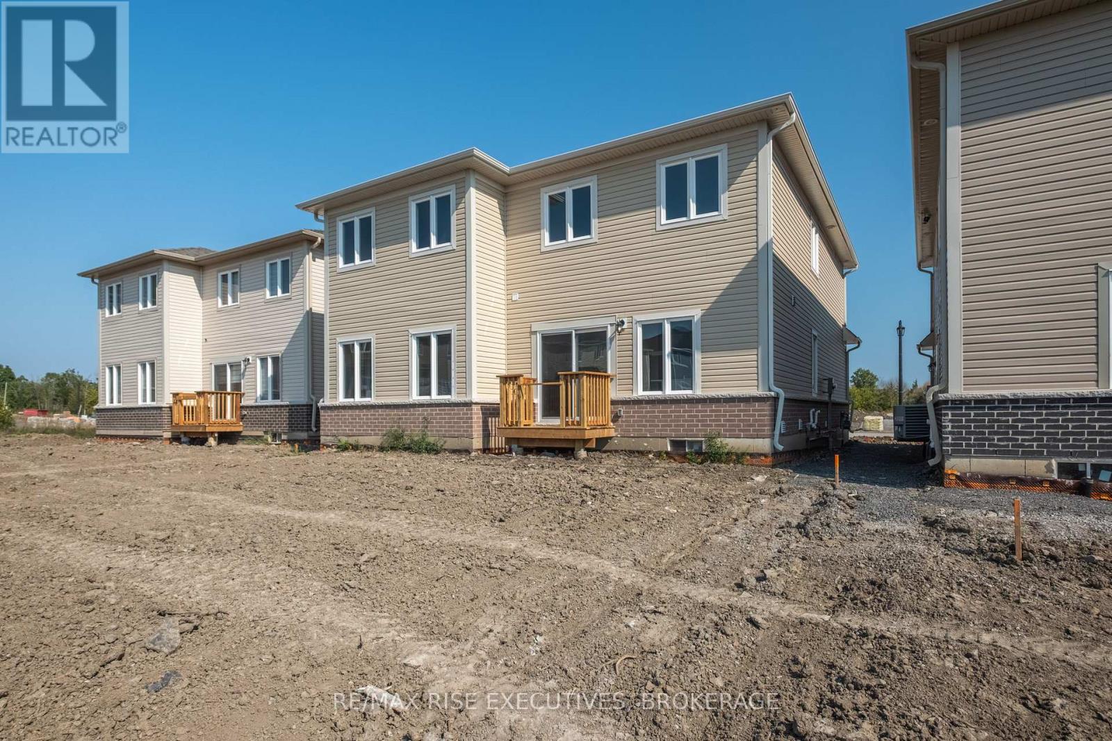 117 Windermere Boulevard, Loyalist, Ontario  K0H 1G0 - Photo 6 - X12362621