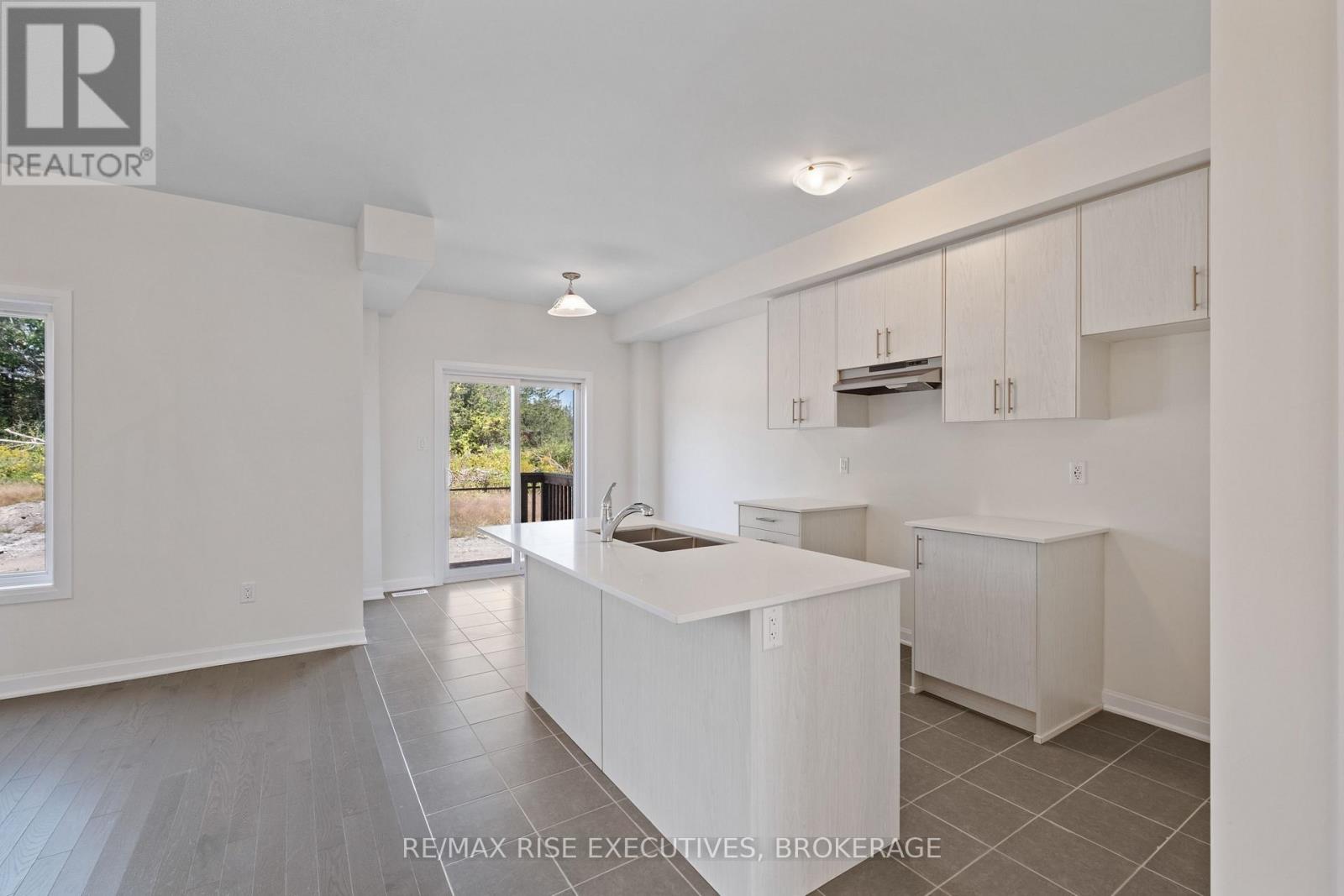 162 Purdy Road, Loyalist, Ontario  K0H 1G0 - Photo 7 - X12362622