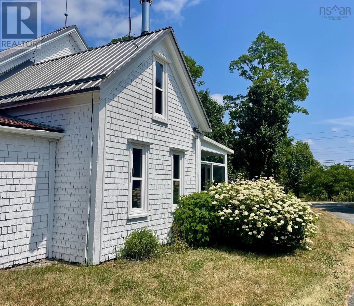 960 Highway 208, Simpsons Corner, Nova Scotia  B0R 1E0 - Photo 3 - 202519264