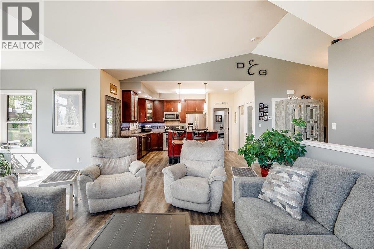 1606 Tower Ridge Road, Castlegar, British Columbia  V1N 4W7 - Photo 24 - 10360320