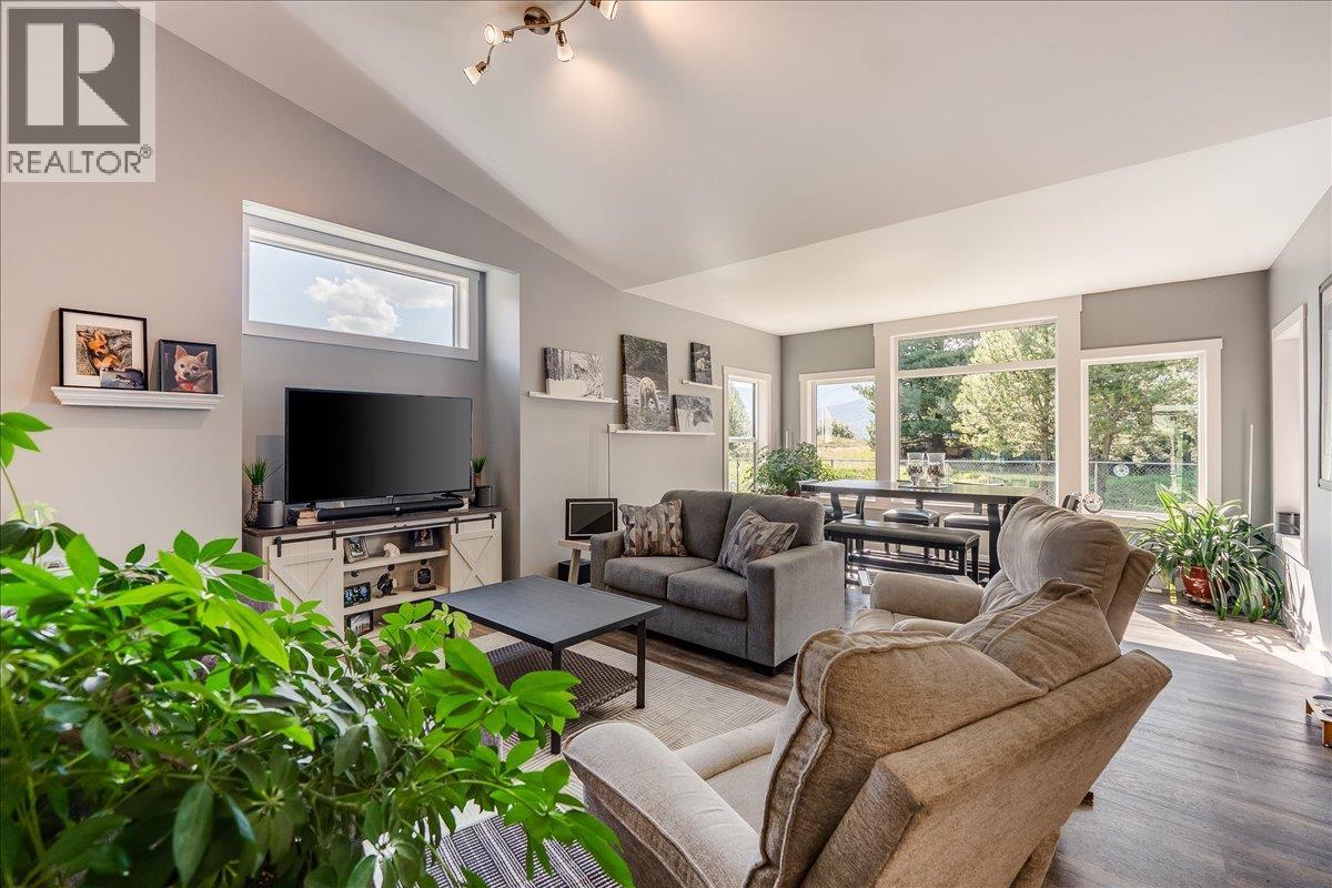 1606 Tower Ridge Road, Castlegar, British Columbia  V1N 4W7 - Photo 27 - 10360320