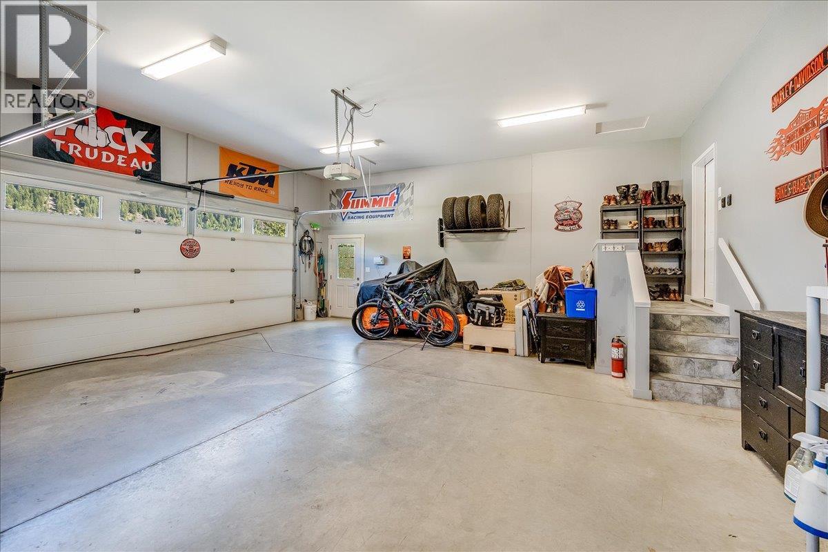1606 Tower Ridge Road, Castlegar, British Columbia  V1N 4W7 - Photo 59 - 10360320