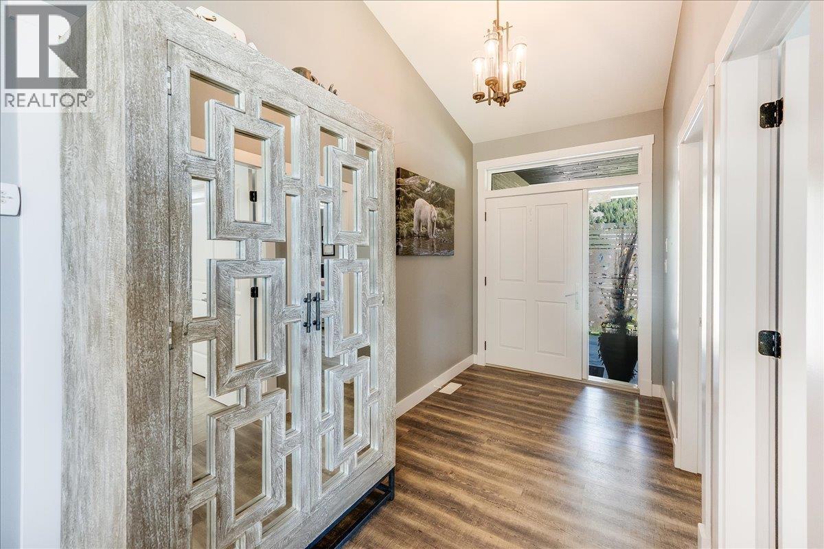 1606 Tower Ridge Road, Castlegar, British Columbia  V1N 4W7 - Photo 9 - 10360320