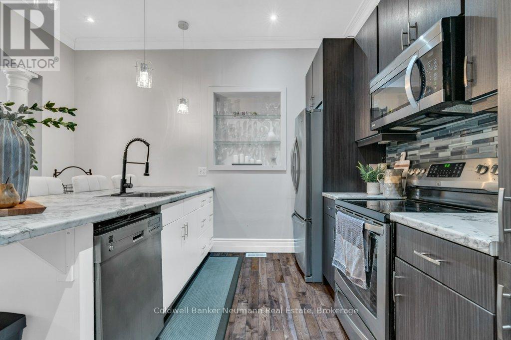 394 Woolwich Street, Guelph, Ontario  N1H 3W7 - Photo 16 - X12362464