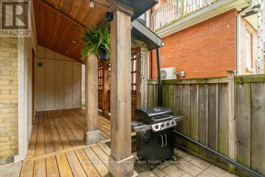 394 Woolwich Street, Guelph, Ontario  N1H 3W7 - Photo 41 - X12362464