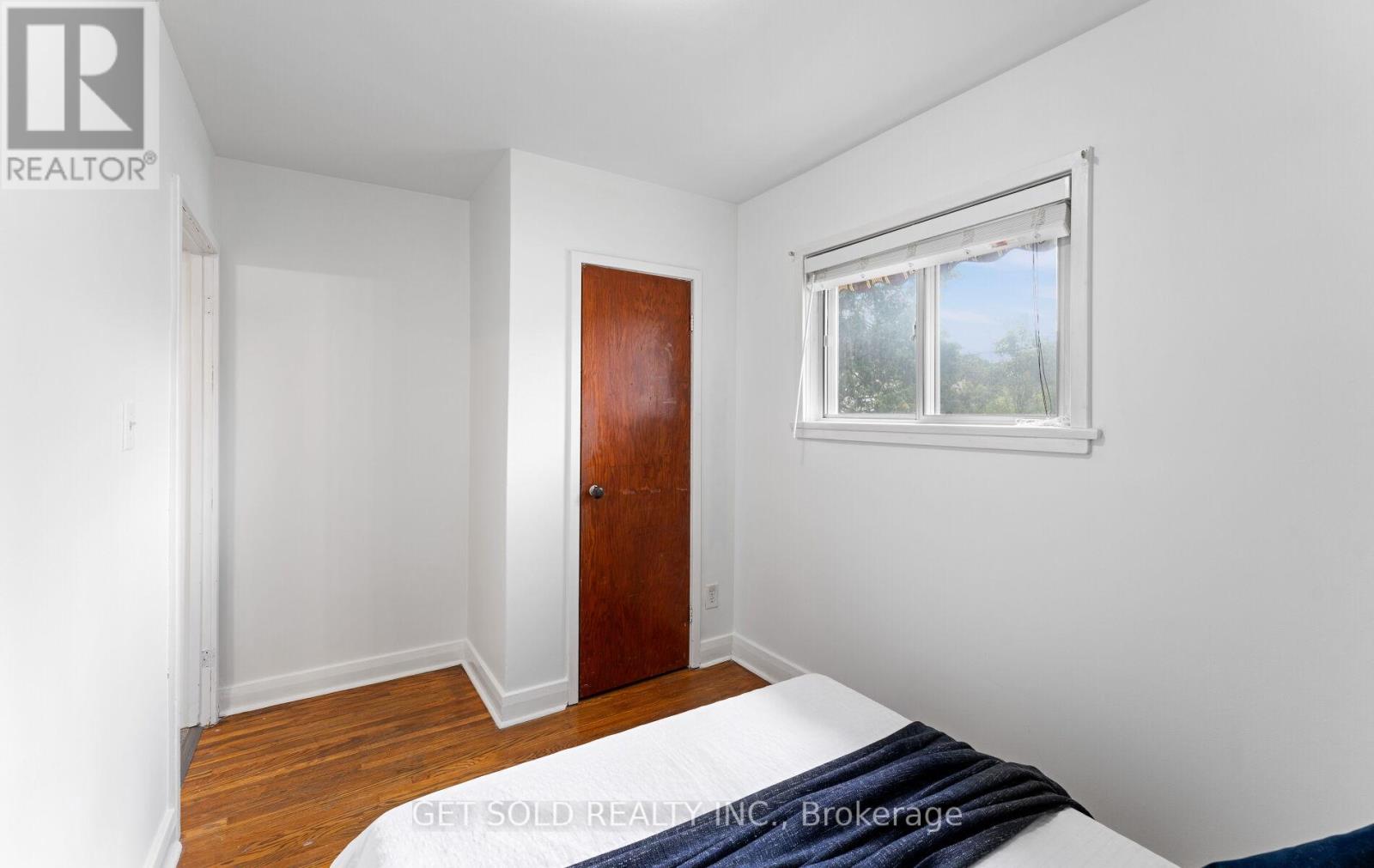 24 Huntsmoor Road, Toronto (Elms-Old Rexdale), Ontario  M9W 3R5 - Photo 17 - W12362411