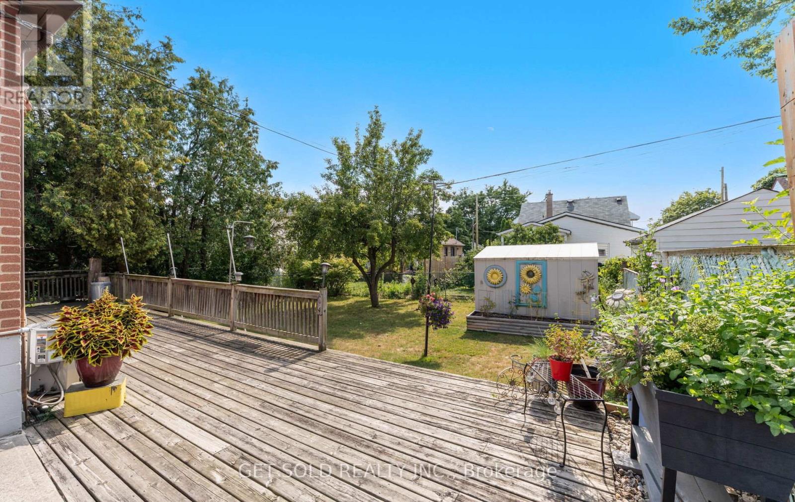 24 Huntsmoor Road, Toronto (Elms-Old Rexdale), Ontario  M9W 3R5 - Photo 35 - W12362411