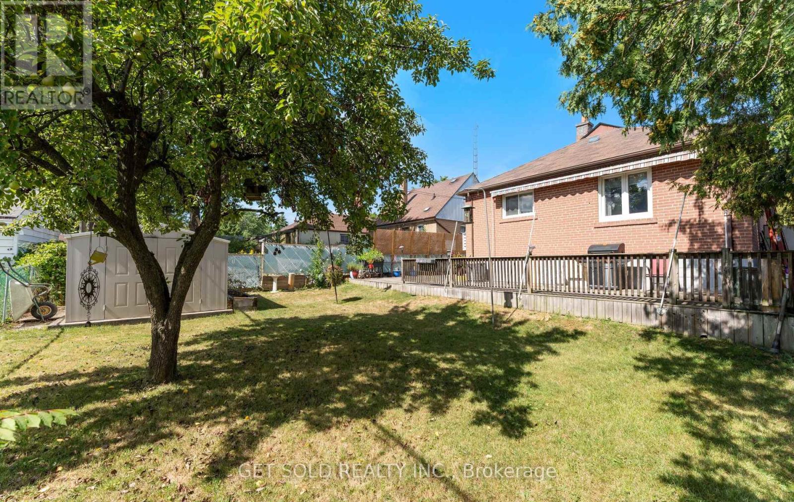 24 Huntsmoor Road, Toronto (Elms-Old Rexdale), Ontario  M9W 3R5 - Photo 41 - W12362411