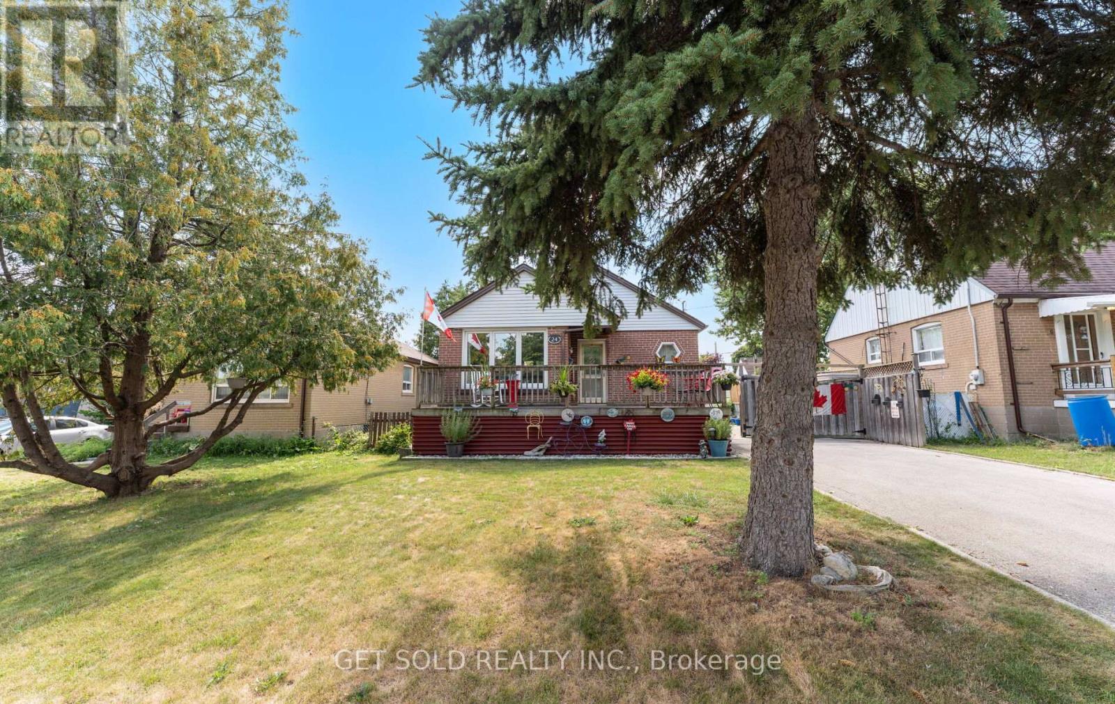 24 Huntsmoor Road, Toronto (Elms-Old Rexdale), Ontario  M9W 3R5 - Photo 45 - W12362411