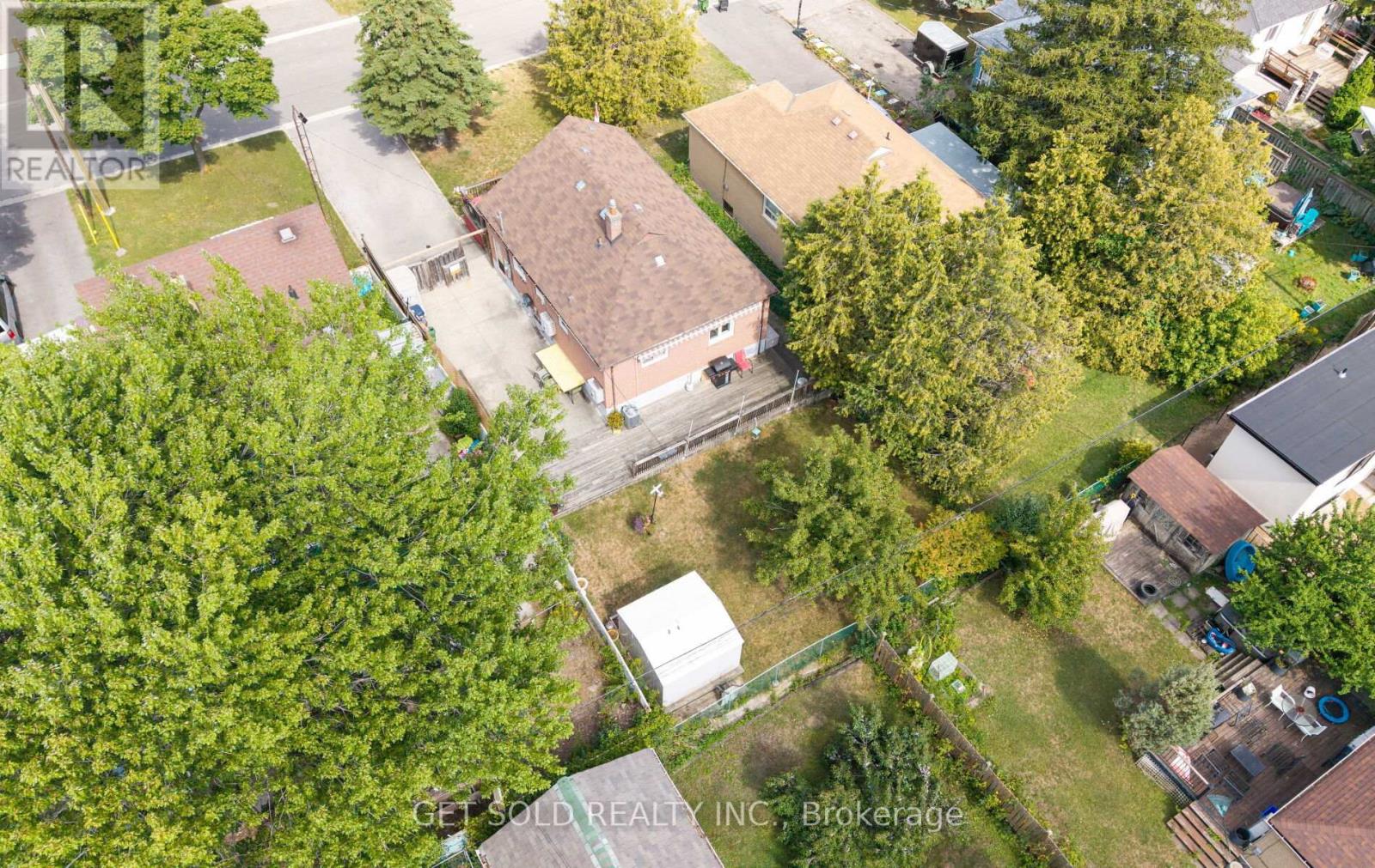 24 Huntsmoor Road, Toronto (Elms-Old Rexdale), Ontario  M9W 3R5 - Photo 50 - W12362411