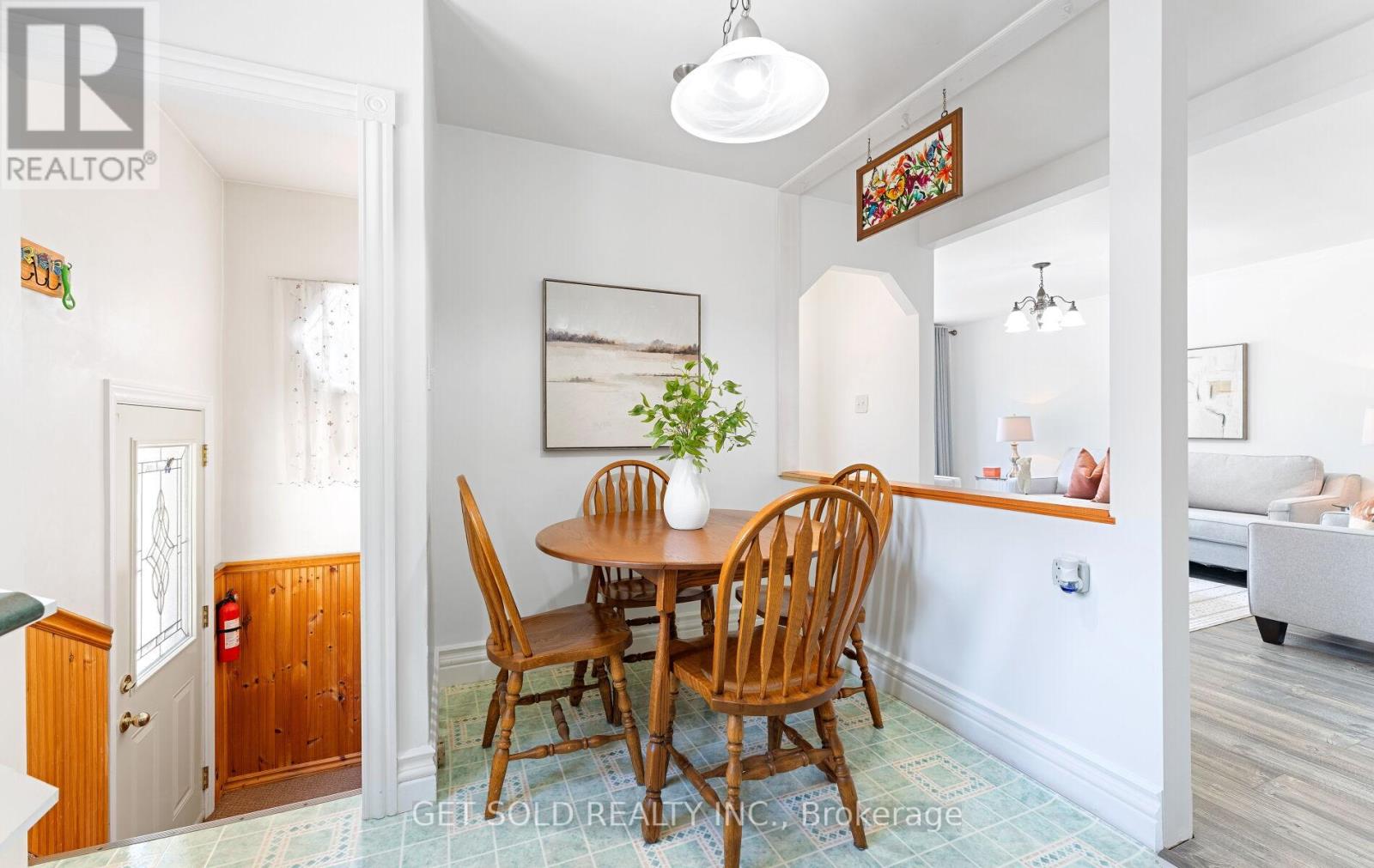 24 Huntsmoor Road, Toronto (Elms-Old Rexdale), Ontario  M9W 3R5 - Photo 7 - W12362411