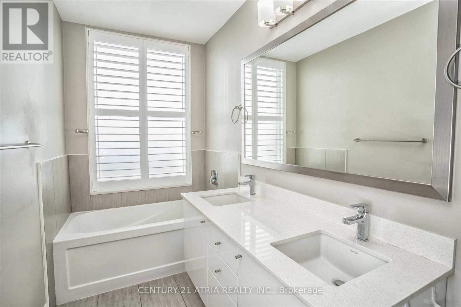 6 - 110 Little Creek Road, Mississauga, Ontario  L5R 0E9 - Photo 27 - W12362416