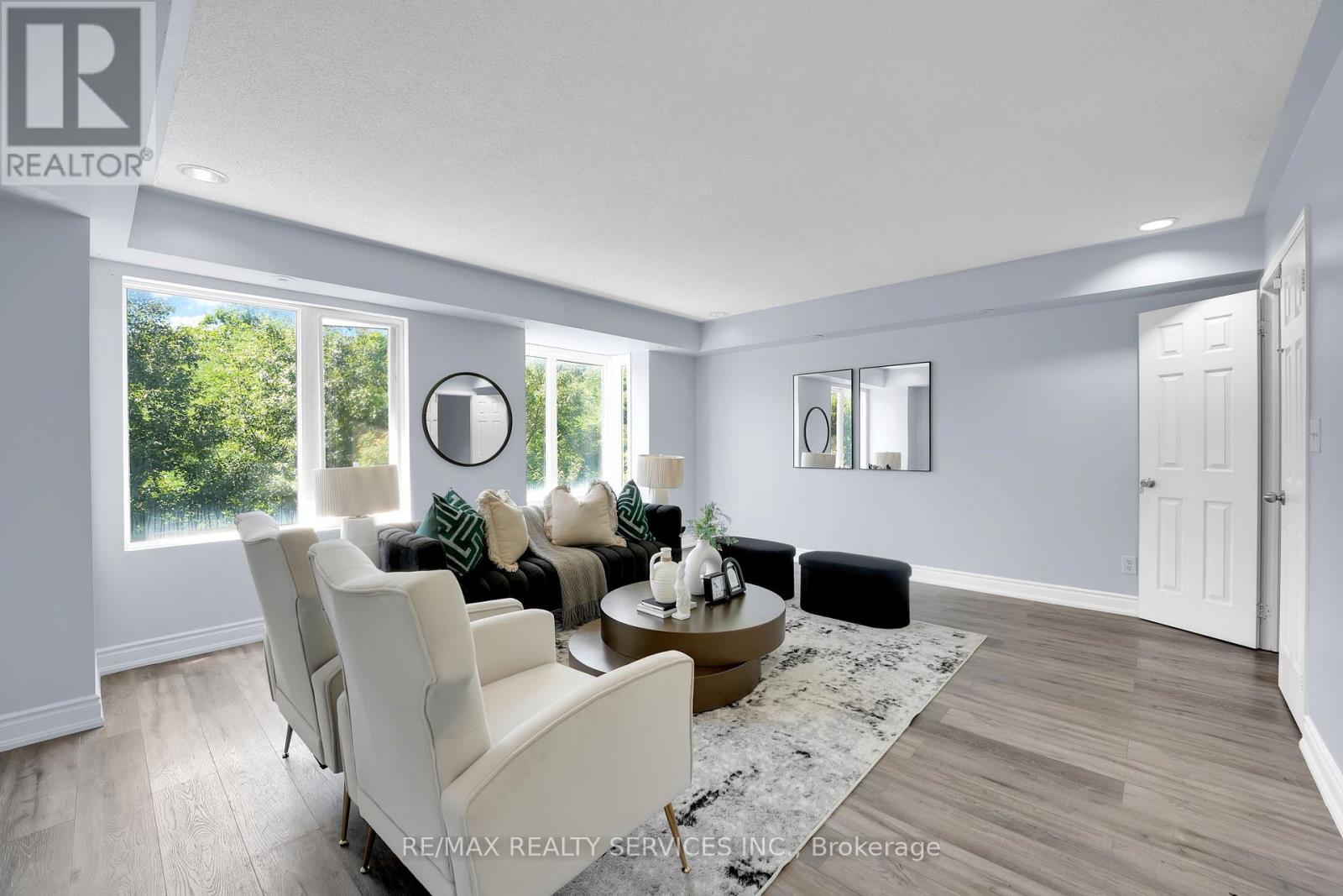 45 - 3059 Finch Avenue W, Toronto, Ontario  M9M 0A7 - Photo 19 - W12362435