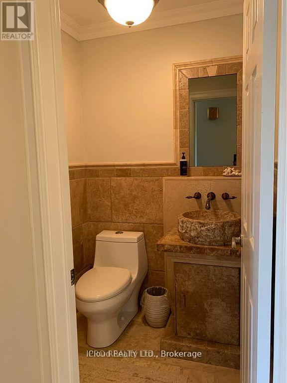 96 Smith Drive, Halton Hills, Ontario  L7G 5S7 - Photo 10 - W12362456