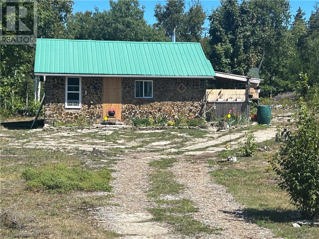 29 Townline Road, Tehkummah, Ontario  P0P 2C0 - Photo 1 - 2124237