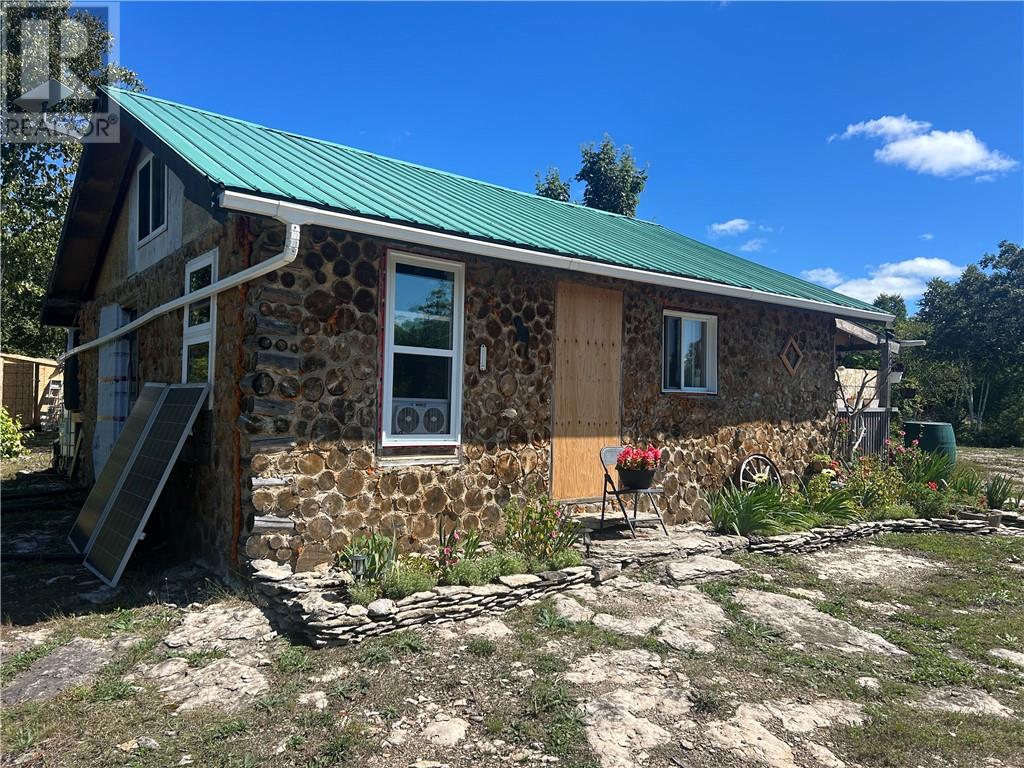 29 Townline Road, Tehkummah, Ontario  P0P 2C0 - Photo 2 - 2124237