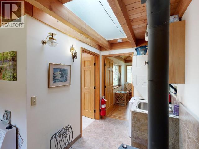 2777 Cedar Way, Savary Island, British Columbia  V0N 2G0 - Photo 19 - 18994