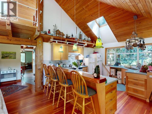 2777 Cedar Way, Savary Island, British Columbia  V0N 2G0 - Photo 5 - 18994