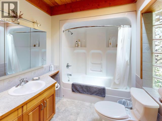 2777 Cedar Way, Savary Island, British Columbia  V0N 2G0 - Photo 29 - 18994