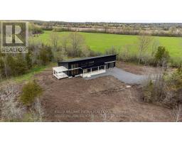 1032 Burr Road, Prince Edward County (Hillier Ward), Ca