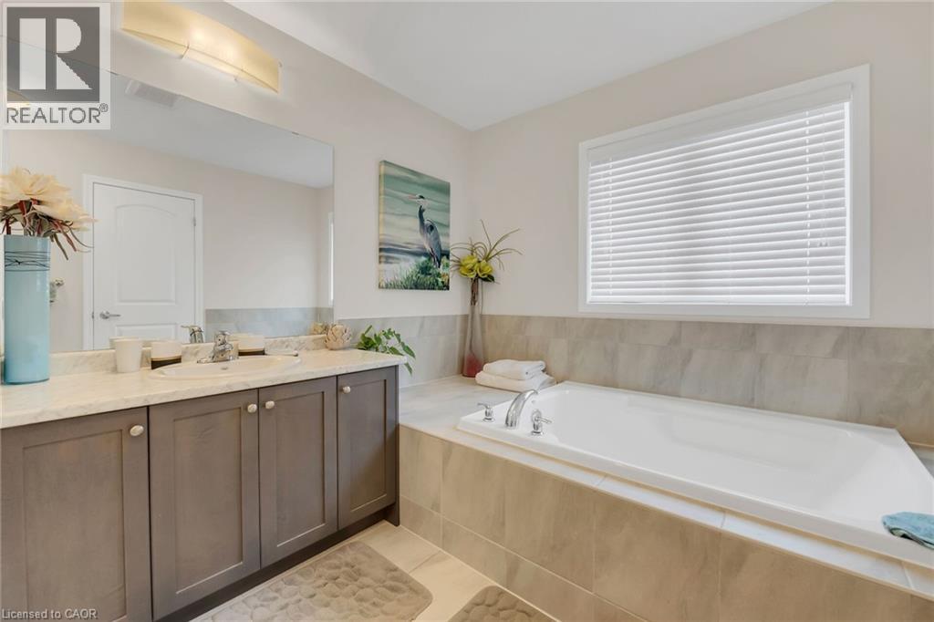 57 Queen Mary Boulevard, Hamilton, Ontario  L8J 0M4 - Photo 33 - 40763215