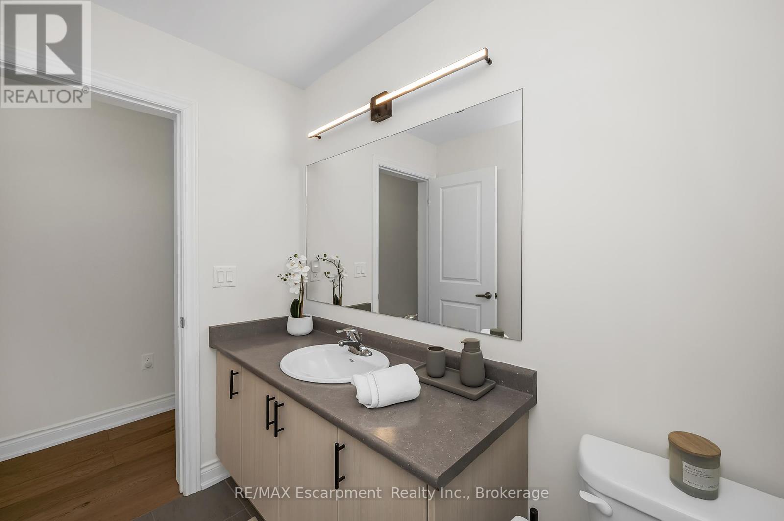 3401 Sixth Line, Oakville, Ontario  L6H 0Y7 - Photo 31 - W12362655
