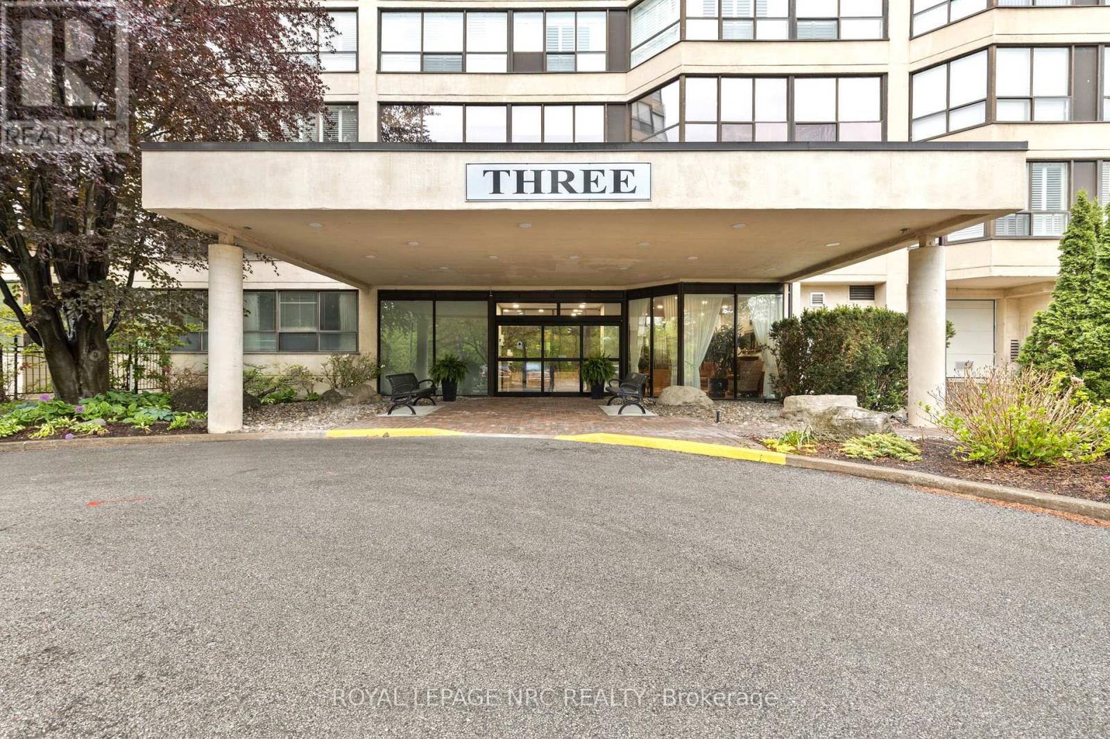 PH6 - 3 TOWERING HEIGHTS BOULEVARD, St. Catharines, Ontario