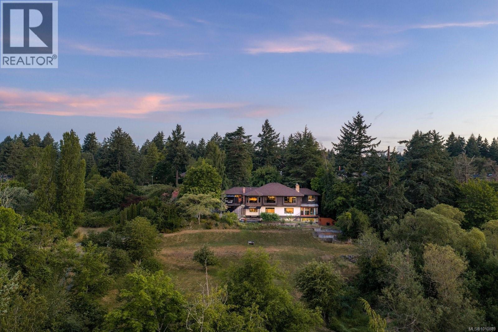 Property at 1070 Donwood Dr image 1